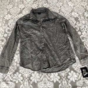 Girl’s light jean jacket